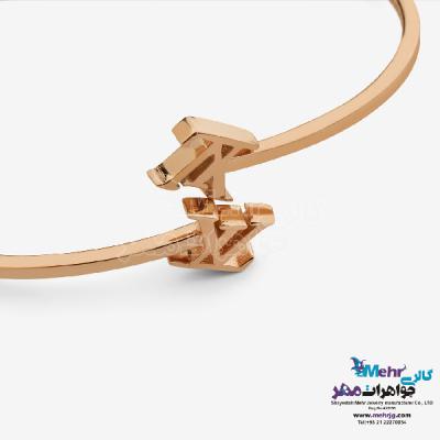 نمای دوم دستبند النگویی طلا - طرح لویی ویتون