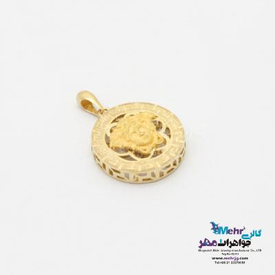 نمای دوم آویز طلا - طرح ورساچه