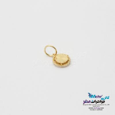 نمای دوم آویز طلا - طرح دایره تراش