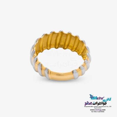 نمای دوم انگشتر طلا - طرح کروسان