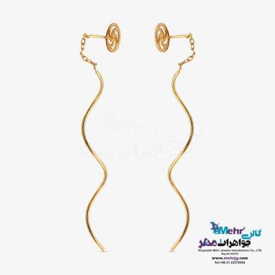 نمای دوم گوشواره طلا - طرح هندسی
