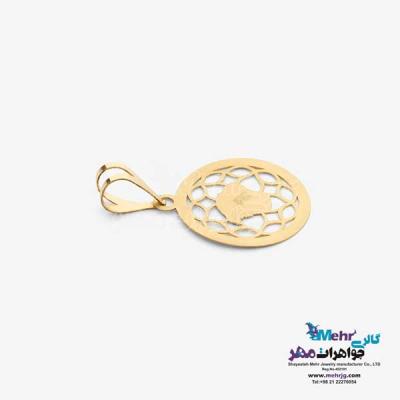 نمای دوم آویز طلا - طرح ورساچه