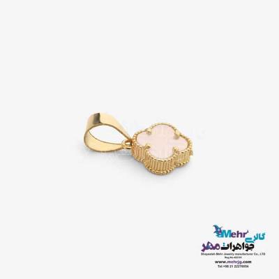 نمای دوم آویز طلا - طرح ونکلیف