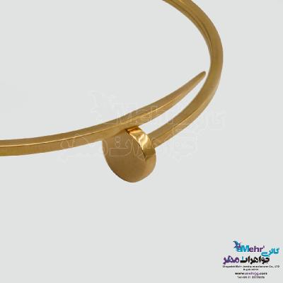 نمای دوم دستبند النگویی طلا - طرح میخ
