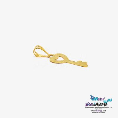 نمای دوم آویز طلا - طرح کلید