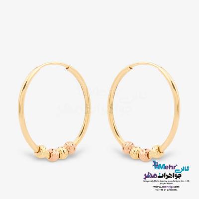 نمای دوم گوشواره حلقه ای طلا - طرح گوی تراش