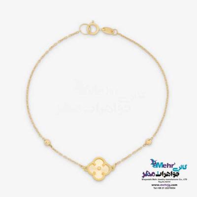 نمای دوم دستبند طلا - طرح ونکلیف