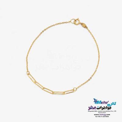 نمای دوم دستبند طلا - طرح هرمس