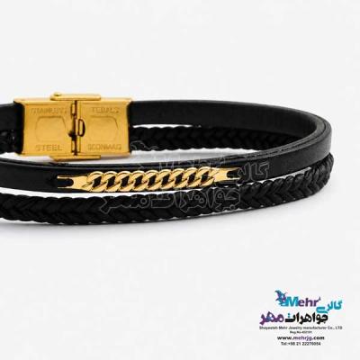 نمای دوم دستبند طلا و چرم - طرح کارتیه