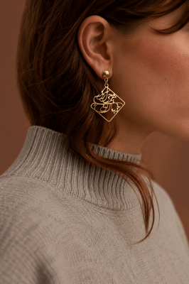 گوشواره اسم و شعر طلا