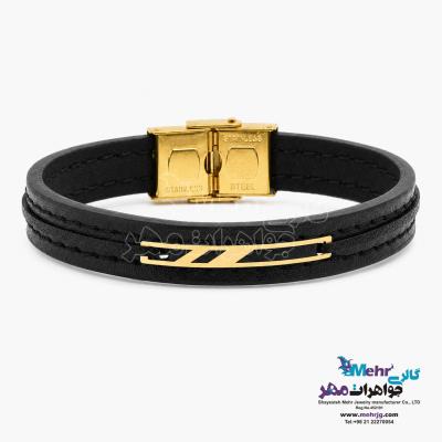 نمای دوم دستبند طلا و چرم - طرح هندسی