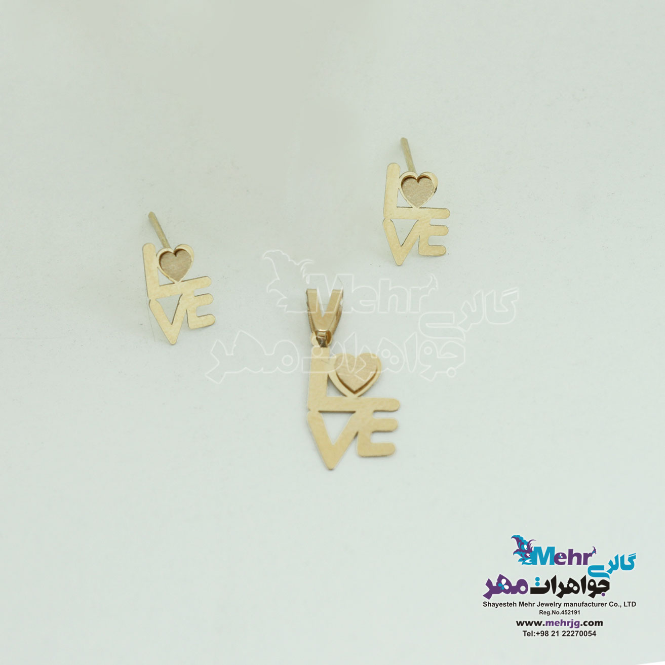 نیم ست طلا - آویز و گوشواره - طرح LOVE