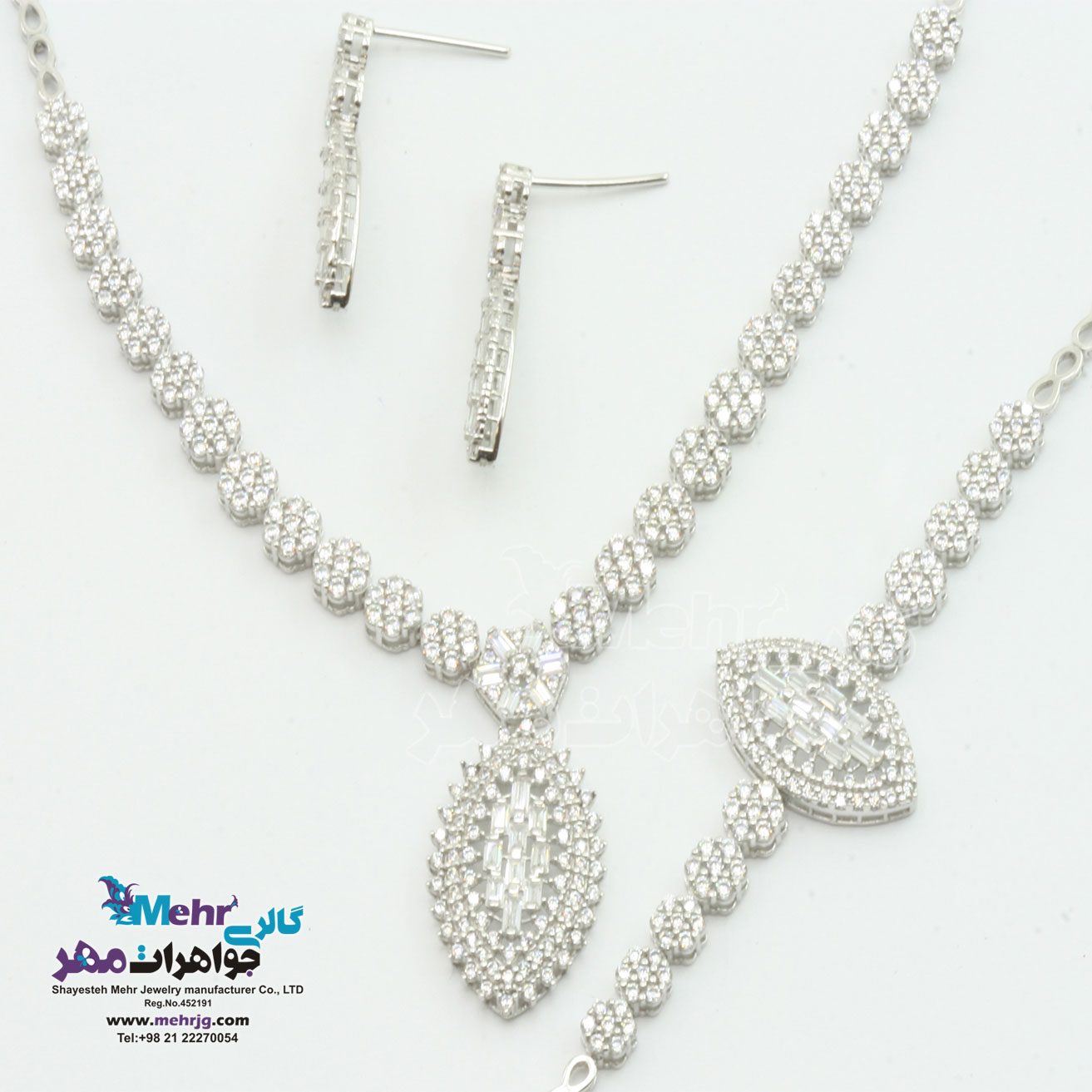 سرویس طلا - گردنبند - دستبند - گوشواره - طرح چشم