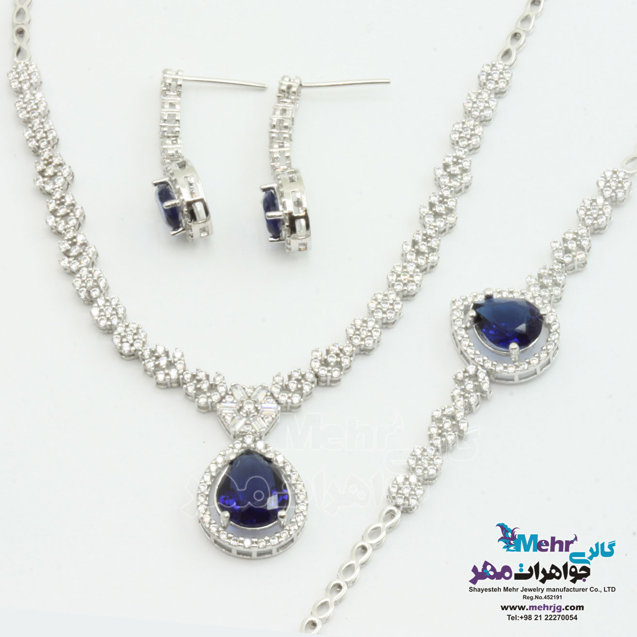 سرویس طلا - گردنبند - دستبند - گوشواره - طرح اشک