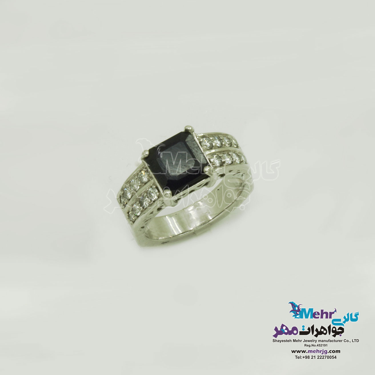 انگشتر طلا - طرح یاقوت کبود