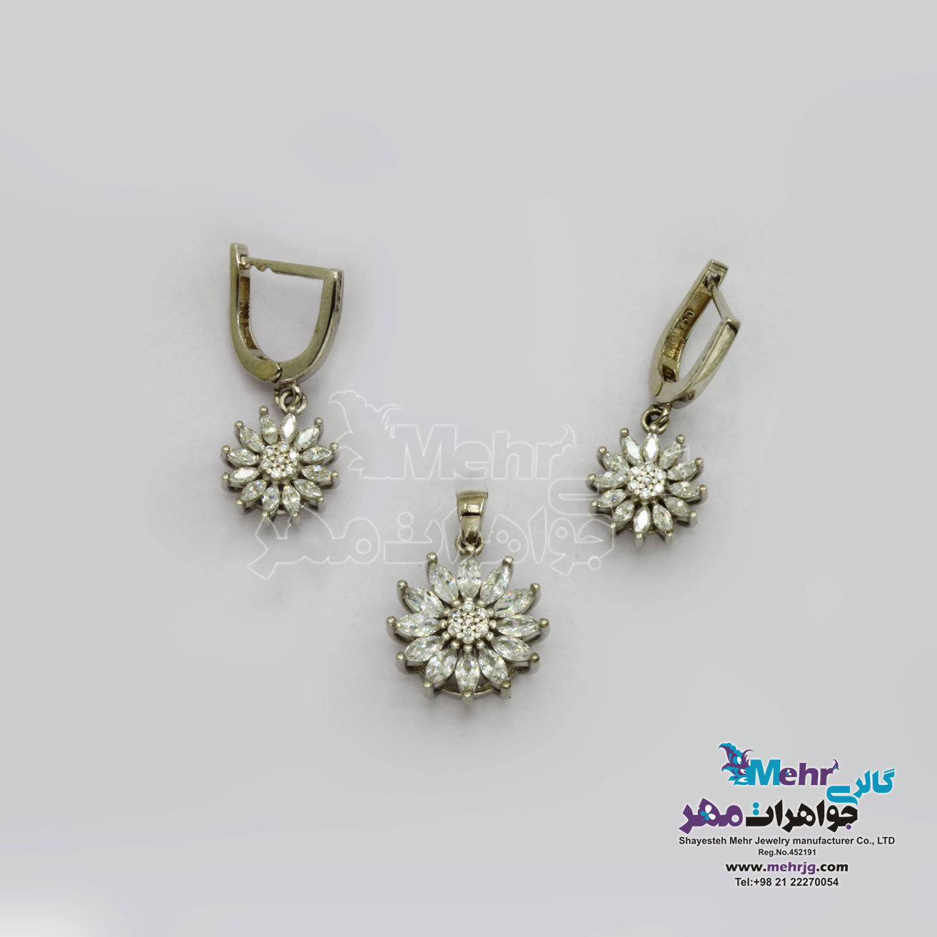 نیم ست طلا - آویز و گوشواره - طرح گل