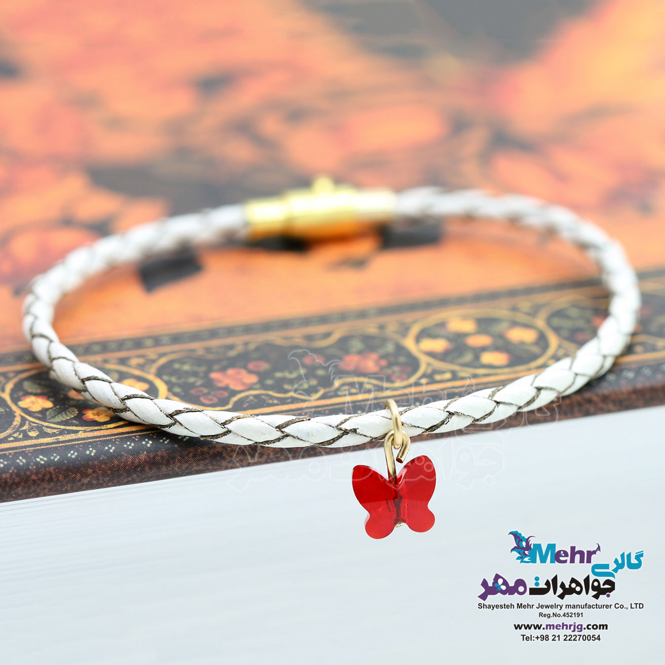 دستبند طلا و چرم - سنگ سواروسکی پروانه