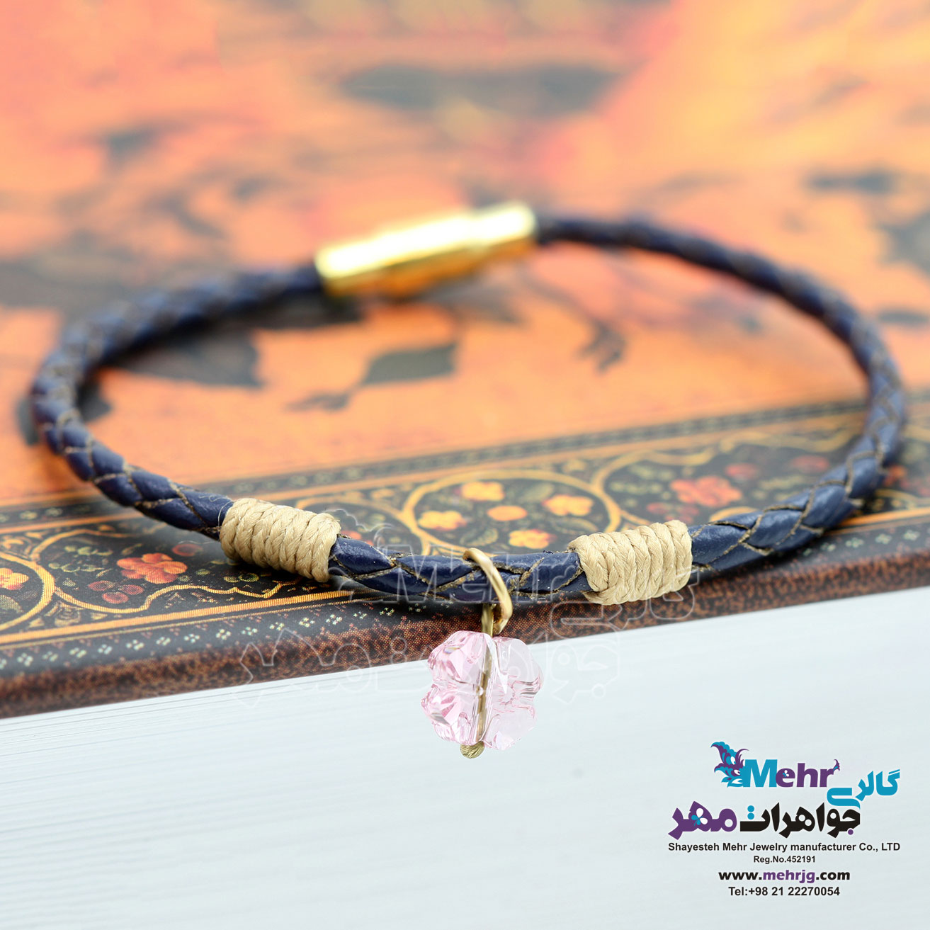 دستبند طلا و چرم - سنگ سواروسکی گل