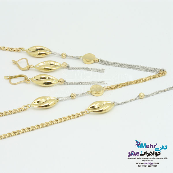 سرویس طلا - گردنبند - دستبند - گوشواره - طرح هندسی