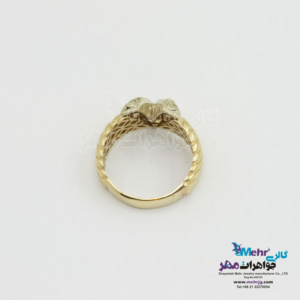انگشتر طلا - طرح V