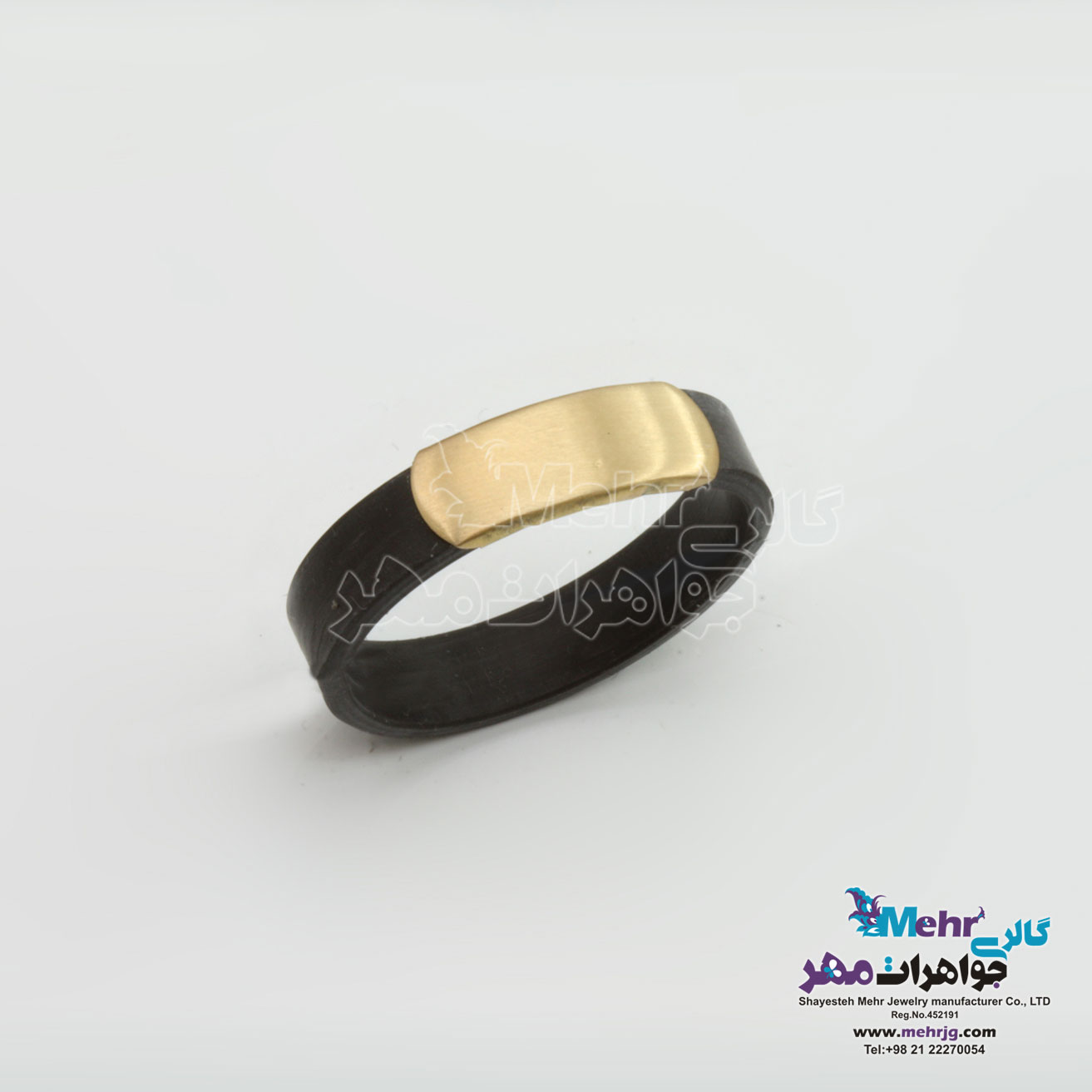 انگشتر طلا و چرم