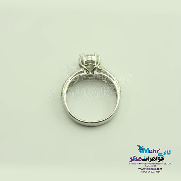 انگشتر طلا - طرح سولیتر