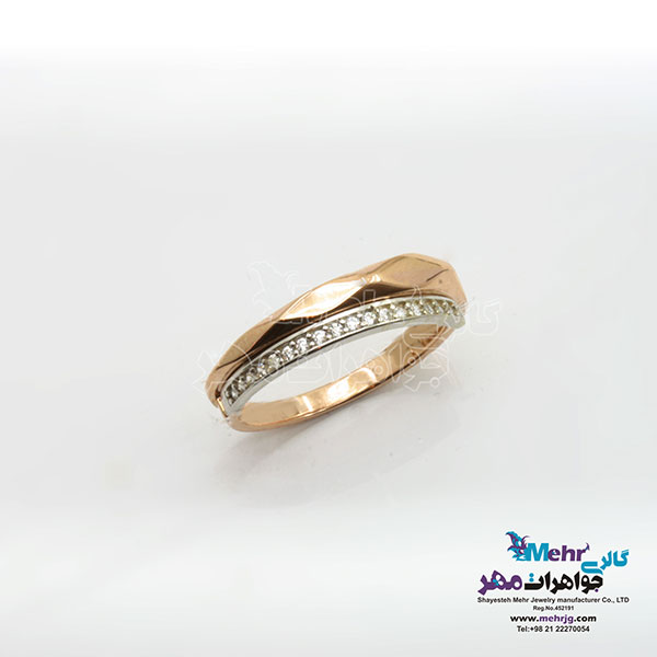انگشتر طلا - طرح حلقه پشت حلقه