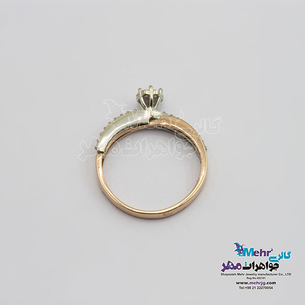 انگشتر طلا - طرح حلقه پشت حلقه