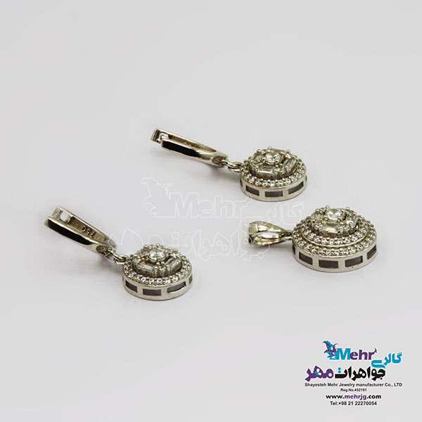 نیم ست طلا - آویز و گوشواره - طرح هندسی