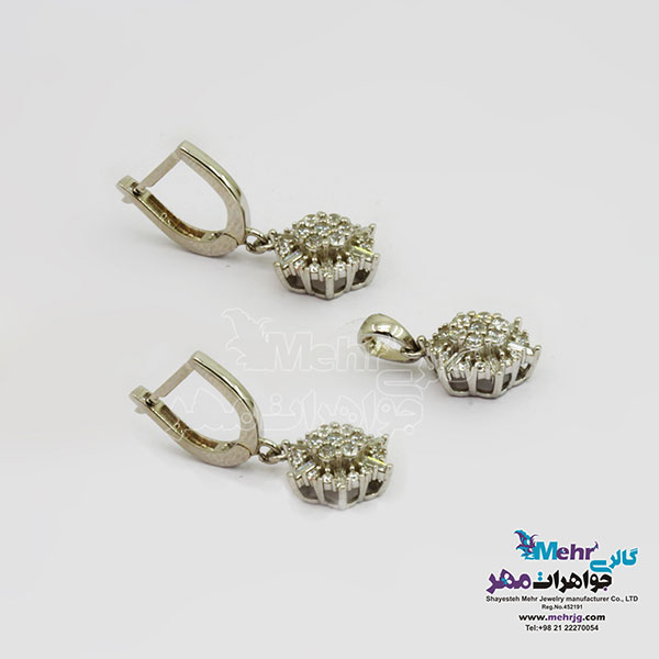 نیم ست طلا - آویز و گوشواره - طرح برفی