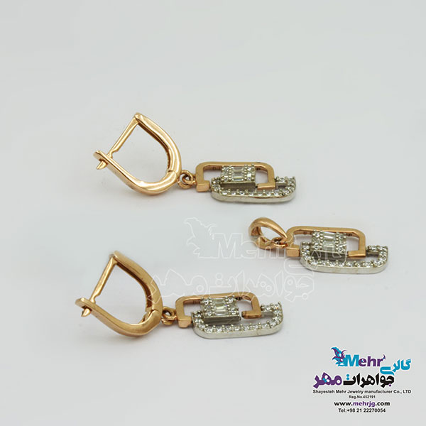 نیم ست طلا – آویز و گوشواره - طرح هندسی
