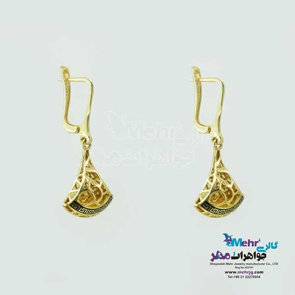 نیم ست طلا - آویز و گوشواره و انگشتر - طرح ورساچه