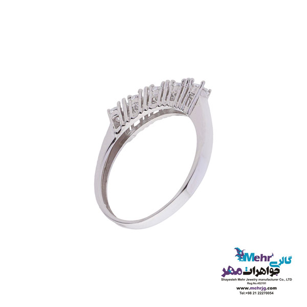 انگشتر طلا - طرح حلقه پشت حلقه