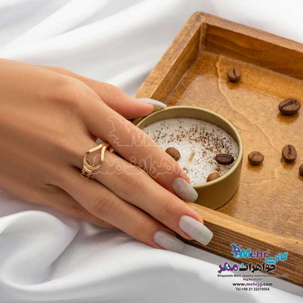 انگشتر طلا - طرح گره
