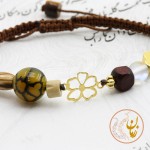 دستبند طلا و سنگ - طرح گل