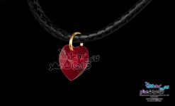 گردنبند طلا و چرم - سنگ سواروسکی قلب