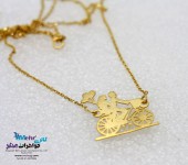 گردنبند طلا - طرح دوچرخه سواری عاشقانه